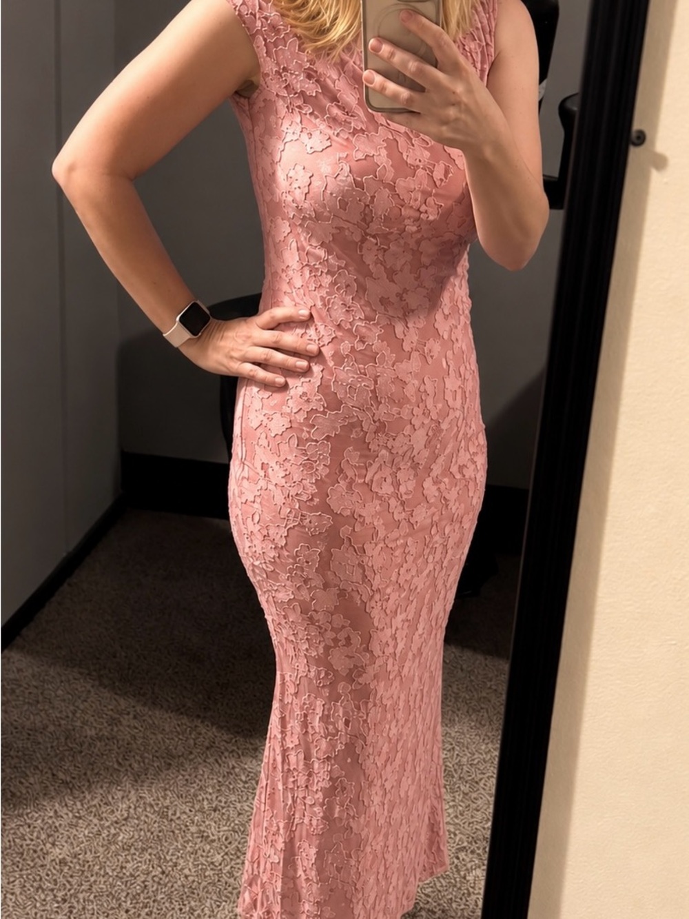 Sleeveless Pink Lace Sheath Dress